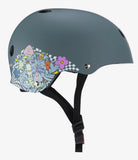 Lizzie Armanto Helmet